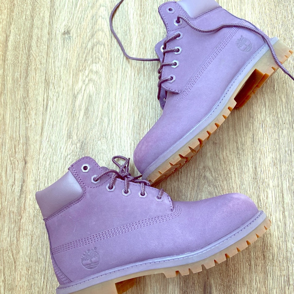 Sold Out Purple Timberland Boots 1.5 youth size .